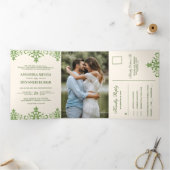 Invitation Trois Volets Élégant vert Damas Mariage indien traditionnel (Intérieur)