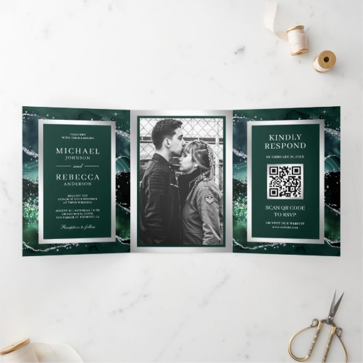Invitation Trois Volets Emerald Green Agate Marbre QR Code Mariage (Intérieur)
