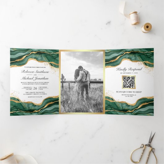 Invitation Trois Volets Emerald Green Gold Abstrait Enk QR Code Mariage (Intérieur)