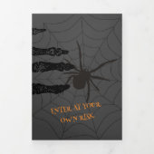 Invitation Trois Volets Entrez À Vos Propres Risques Partie D'Halloween (Page de couverture)