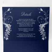 Invitation Trois Volets Fissures florales blanches ornées sur Mariage bleu (Intérieur en premier)