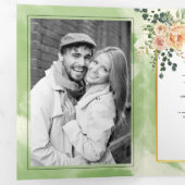 Invitation Trois Volets Fleurs de Pêche, feuille sauge vert mariage (Intérieur en premier)