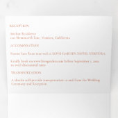 Invitation Trois Volets Floral en terre cuite moderne Boho (Intérieur en premier)