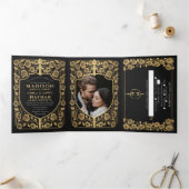 Invitation Trois Volets Gold Black Sword Shield Médiéval Imaginaire Mariag (Intérieur)