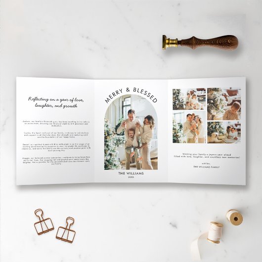 Invitation Trois Volets Joyeux Noël moderne Année en révision Carte