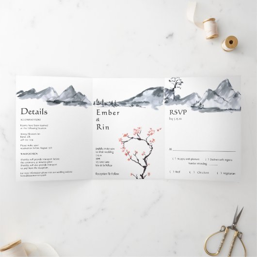 Invitation Trois Volets La montagne Sakura | DÉCONTRACTÉ (Intérieur)