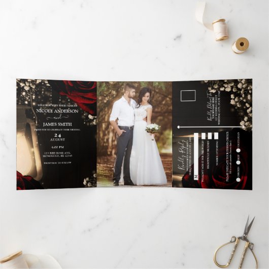 Invitation Trois Volets Lanterne & Roses rouges Romantique Rustique Mariag (Intérieur)