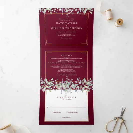 Invitation Trois Volets Lilac Foliage Bourgogne Monogramme Mariage photo (Intérieur)