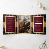 Invitation Trois Volets Marbre noir Parties scintillant or Bourgogne Maria (Intérieur)