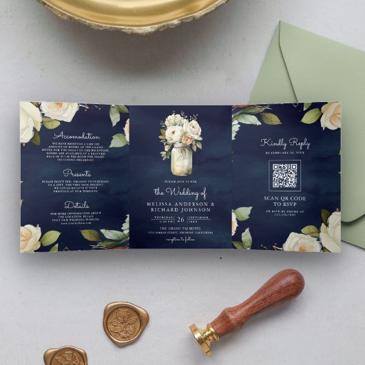 Invitation Trois Volets Mariage avec code QR en pot Mason Roses blanches e