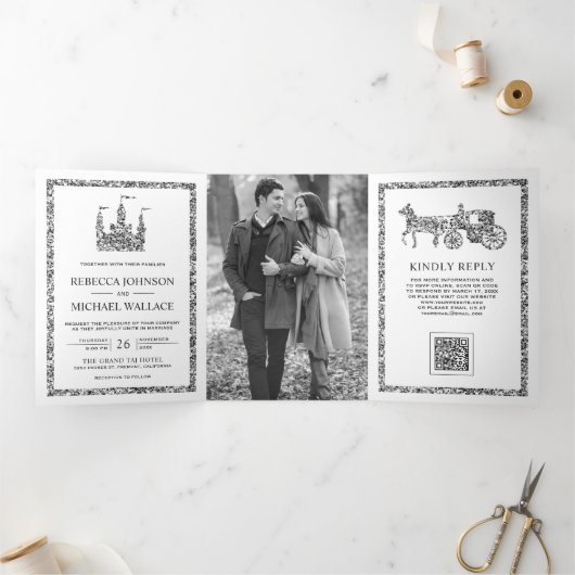 Invitation Trois Volets Mariage Code QR Carrosse de Château de Contes de F (Intérieur)