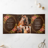 Invitation Trois Volets Mariage de charpente de grange rustique (Intérieur)