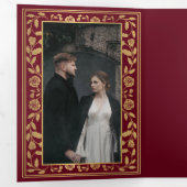 Invitation Trois Volets Mariage d'épée médiévale rouge (Intérieur en premier)