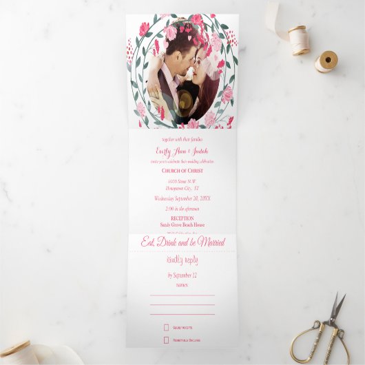 Invitation Trois Volets Mariage floral Raspberry Sorbet Pink Peony (Intérieur)