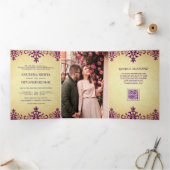 Invitation Trois Volets Mariage indien avec code QR Damassé Violet Rustiqu (Intérieur)