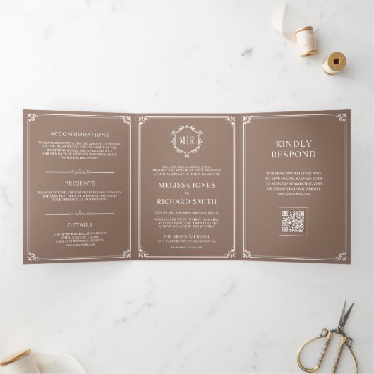 Invitation Trois Volets Mariage Marron et Blanc avec Code QR Monogramme (Intérieur)
