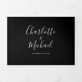 Invitation Trois Volets Mariage Monogramme Élégant en Noir et Blanc Script (Page de couverture)