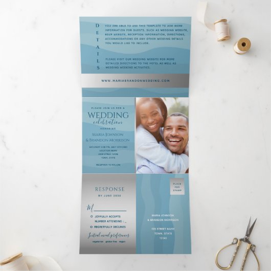 Invitation Trois Volets Mariage photo moderne Dusty Blue Ocean Waves (Intérieur)