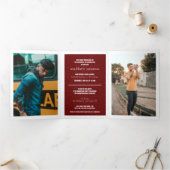 Invitation Trois Volets Maroon Modern Textured Photo Graduation (Intérieur)