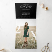 Invitation Trois Volets Minimal Modern Bold Graduation Year Arch Photo (Intérieur)