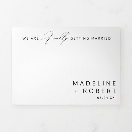 Invitation Trois Volets Minimaliste Enfin Se Marier Mariage (Page de couverture)