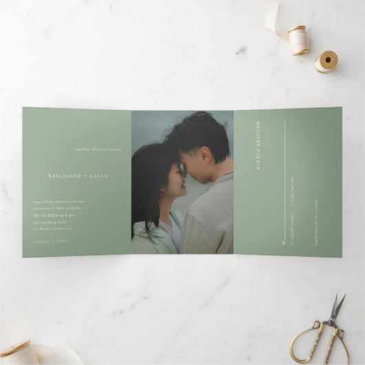 Invitation Trois Volets Modern Sage Green Simple Photo Wedding (Intérieur)
