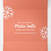 Invitation Trois Volets Moderne Sweet 16 Snowflakes épars (Intérieur au milieu)