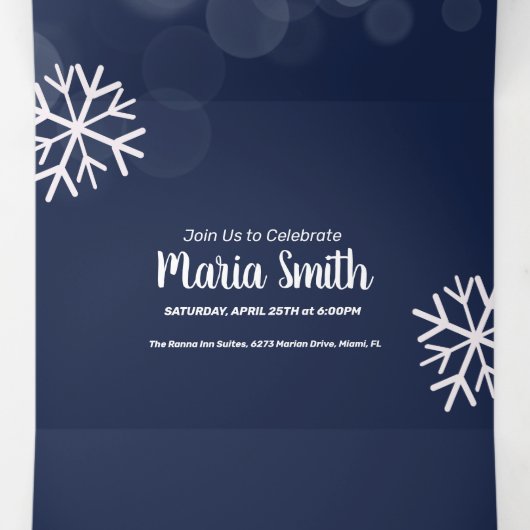 Invitation Trois Volets Moderne Sweet 16 Snowflakes Scattered Bokeh Lumièr (Intérieur au milieu)