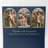 Invitation Trois Volets Navy Blue Gold Minimal Arch Photo QR code Wedding (Intérieur en premier)