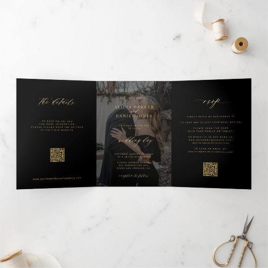Invitation Trois Volets Noir or photo mariage RSVP détails QR code (Intérieur)