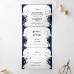 Invitation Trois Volets Ornat Silver Swirls sur Marine et Mariage blanc