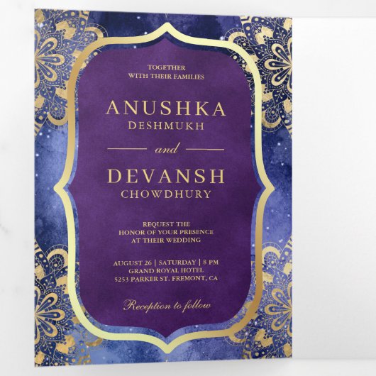 Invitation Trois Volets Periwinkle Galaxy Mandala QR Code Mariage indien (Intérieur en premier)