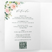 Invitation Trois Volets QR Code Blush White Bloom Floral Mariage (Intérieur en premier)