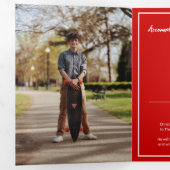 Invitation Trois Volets Red Edgy Abstrait Torn Photo Graduation (Intérieur en premier)