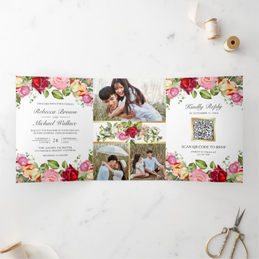 Invitation Trois Volets Roses romantiques rose et rouge Mariage de code QR (Intérieur)