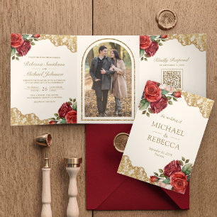 Invitation Trois Volets Roses Rouges Dentelle Dorée Photo Code QR Mariage