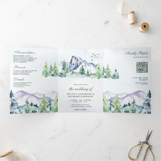 Invitation Trois Volets Rustic Mountain Pine Trees Forêt QR Code Mariage (Intérieur)