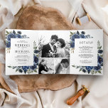 Invitation Trois Volets Rustic Navy Blue Floral Photo Collage Mariage<br><div class="desc">Éblouissez vos invités avec cet élégant invitation de mariage avec de belles fleurs et une typographie moderne. Ajoutez simplement les détails de votre événement sur ce modèle facile à utiliser et ornez cette carte avec vos photos préférées pour en faire une invitation unique.</div>