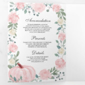 Invitation Trois Volets Rustique Blush rose Floral Citrouille QR Code Mari (Intérieur en premier)