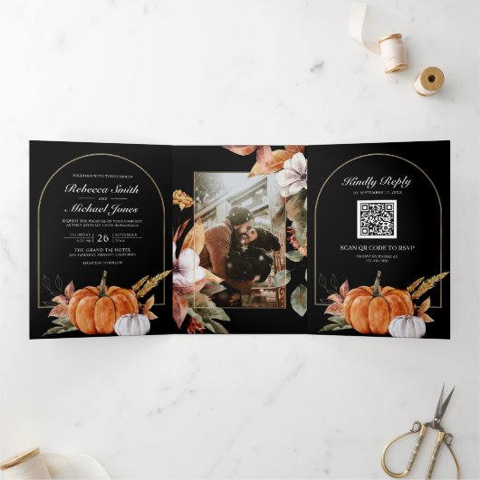 Invitation Trois Volets Rustique Boho Citrouille Photo QR Code Mariage noi (Intérieur)