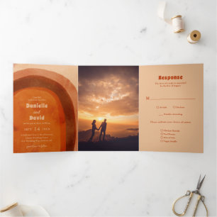 Invitation Trois Volets Rustique Burnt Orange Arch Photo Mariage moderne
