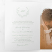 Invitation Trois Volets Sage Green Wreath Monogramme QR Code Mariage éléga (Intérieur en premier)