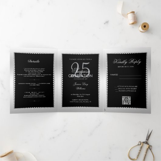 Invitation Trois Volets Silver Black Photo, QR Code 25th Surprise Birthday (Intérieur)