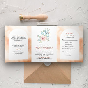 Invitation Trois Volets Soft Terracotta Arch Désert Floral Cactus Mariage