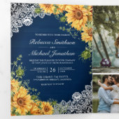 Invitation Trois Volets Soleils Rustiques Mariage Code QR Bois Bleu Marine (Intérieur en premier)