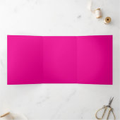 Invitation Trois Volets Solide Vibrant Magenta bg | Style moderne (Intérieur)