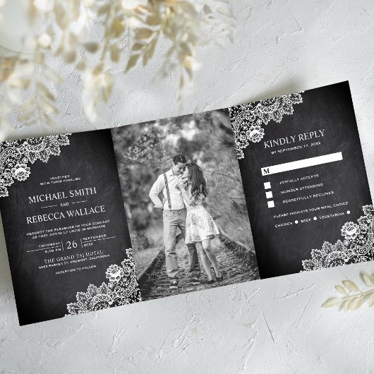Invitation Trois Volets Tableau noir noir dentelle blanche Mariage photo