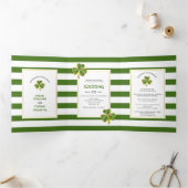 Invitation Trois Volets Vert moderne, rayures blanches mariage irlandais d (Intérieur)