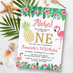 Invitation Tropical Summer Beach Luau Girls 1er anniversaire<br><div class="desc">Célébrez en style avec ces invitations branchées à la fête d'anniversaire. Ce design est facile à personnaliser avec votre libellé d'événement spécial et vos invités seront ravis quand ils reçoivent ces invitations fabuleux.</div>