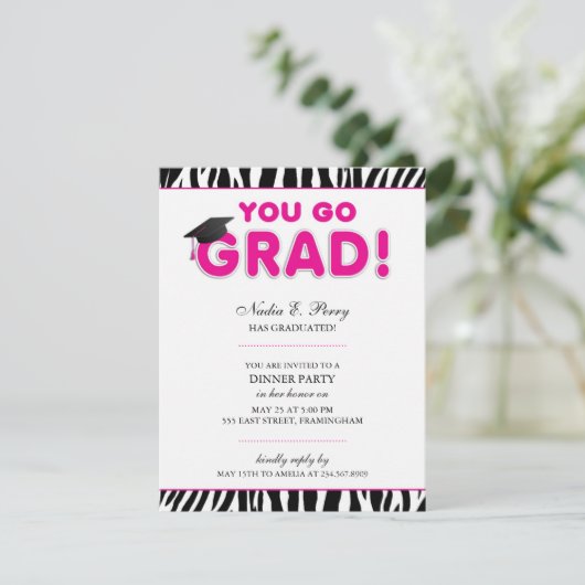 Invitation Tu vas à Grads Graduation (Debout devant)